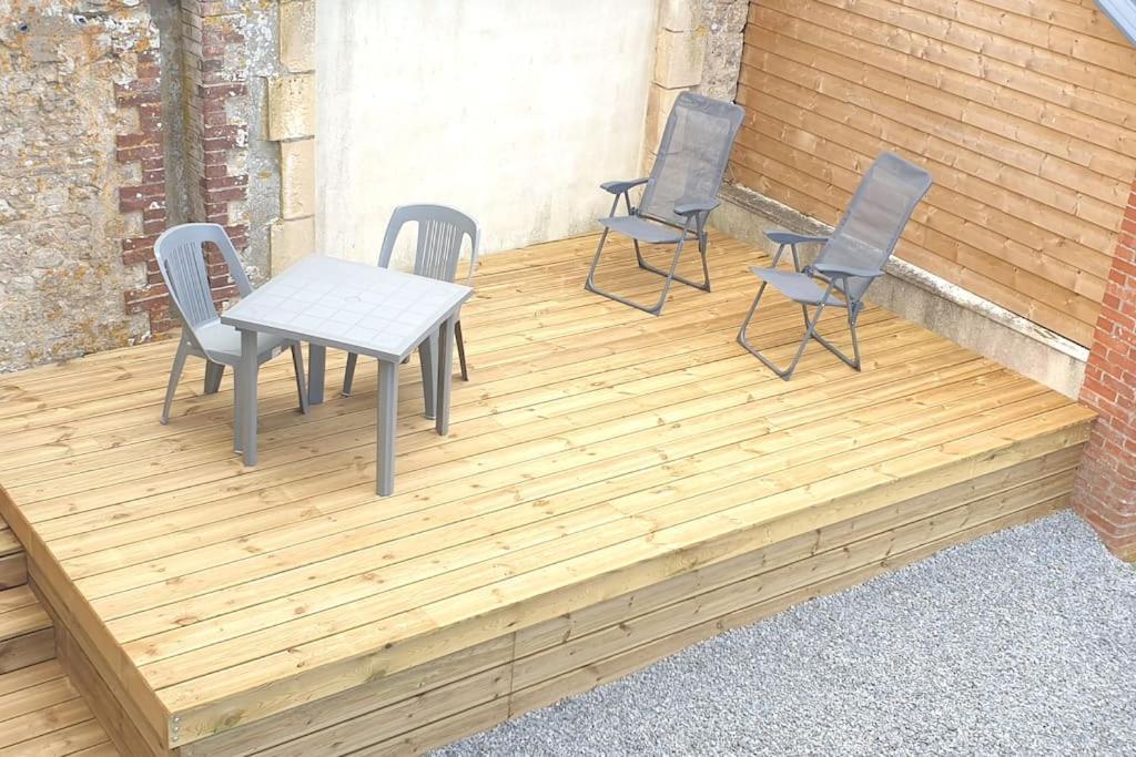 Loft Proche Des Plages Et Sites Du Debarquement Osmanville 外观 照片